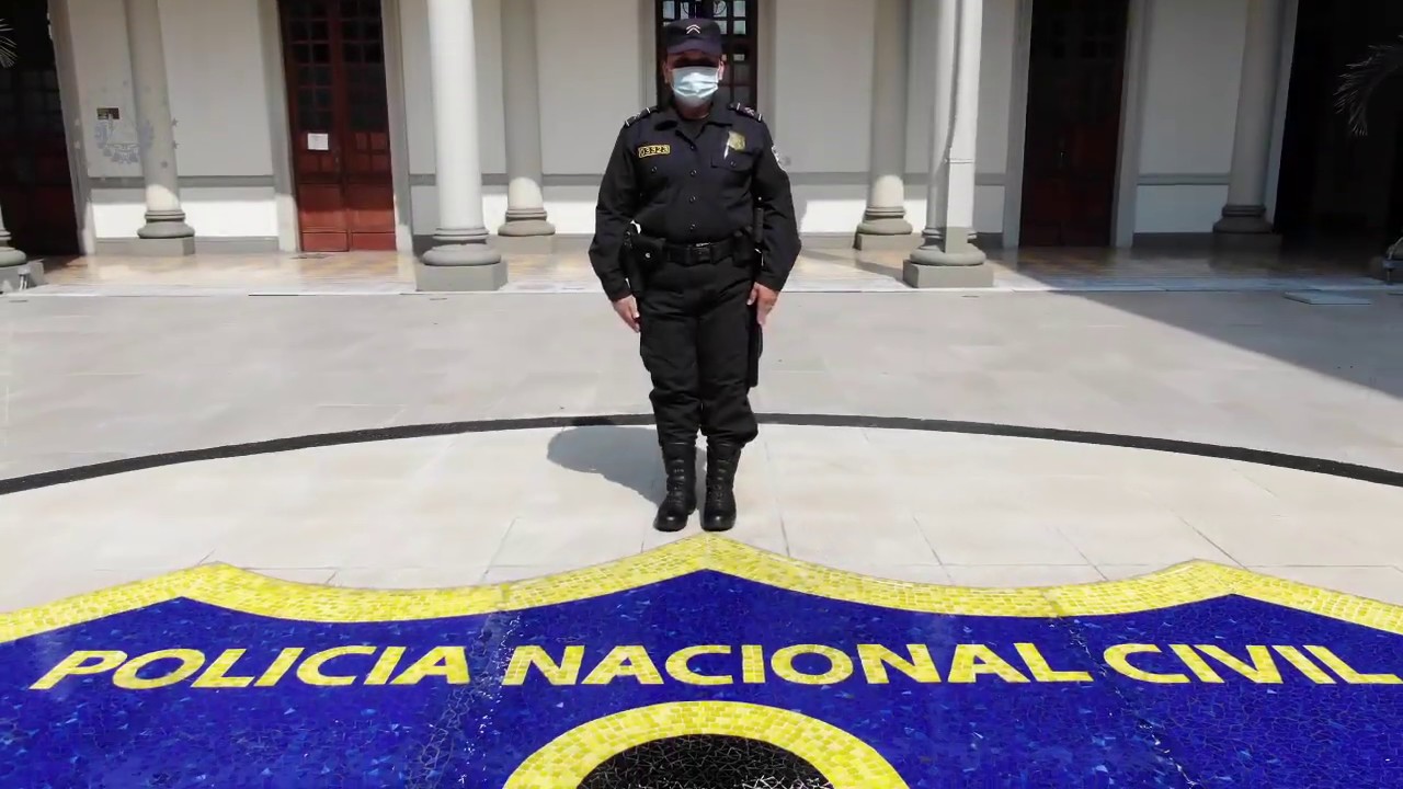 En un país donde nosotros cuidamos a los demás, pedimos protección al Creador