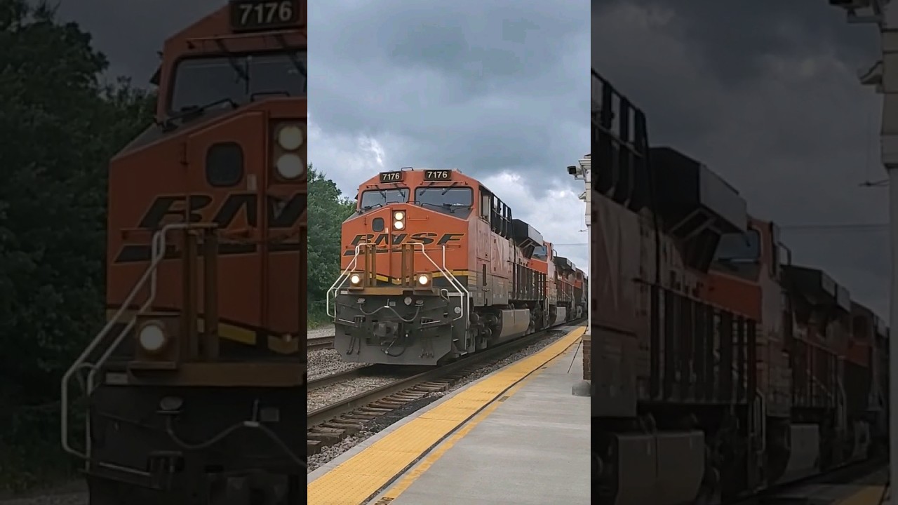 Thousands of tons of pure steel at 70 MPH at La Plata MO #railvideos #bnsftrains