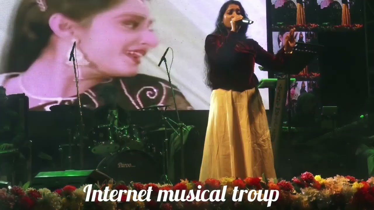 Tohfa Tohfa. Original song Lata Mangeshkar & Kishore Kumar. Cover song Z Bangla Sudipta Das. 