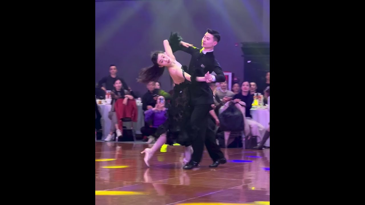 鄭智鑫 孫淼 waltz show《萱草花》subtitle cc