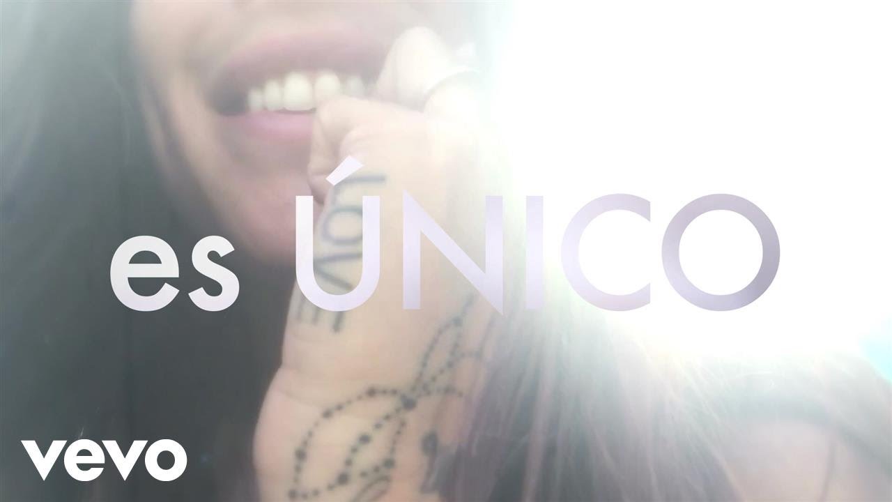 Medina - Único (Lyric Video)