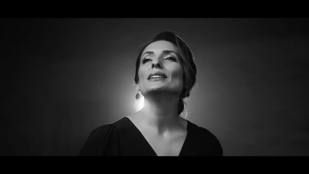 Zeynep Bakşi Karatağ - Siyah Saclarinda Hatem Yüzlerin