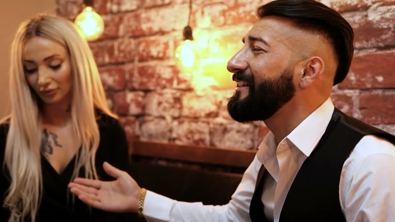 Cahit Başkent- Öyle Bir Bakışın Varki