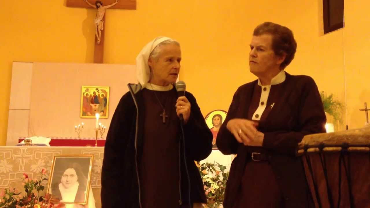 Sister Briege Mac Kenna et soeur Emmanuel à Medjugorje pour la fête de sainte Thérèse