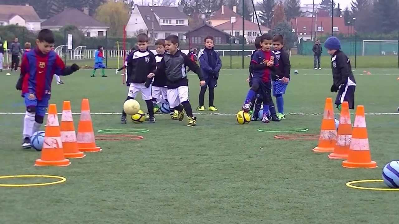 FOOTBALL ESSP95 U7  Déc 2013 Entrainement v1