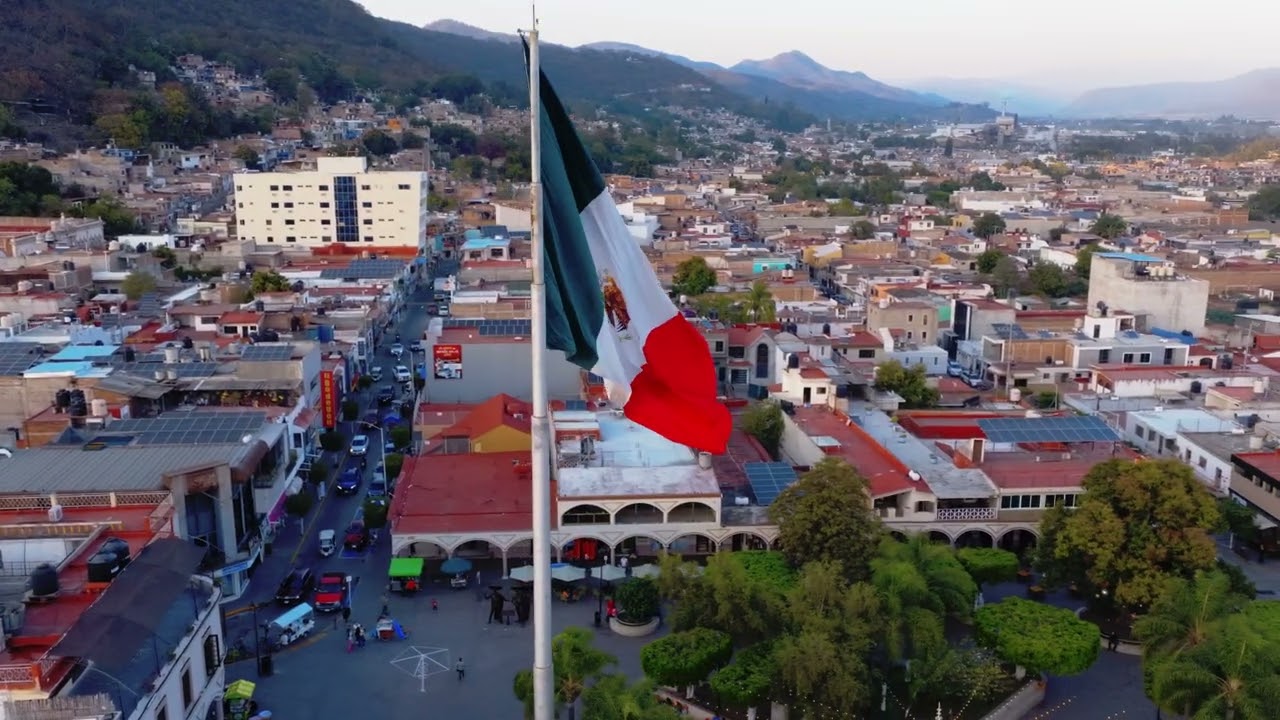 Bandera de Mexico - Tamazula de Gordiano, Jalisco