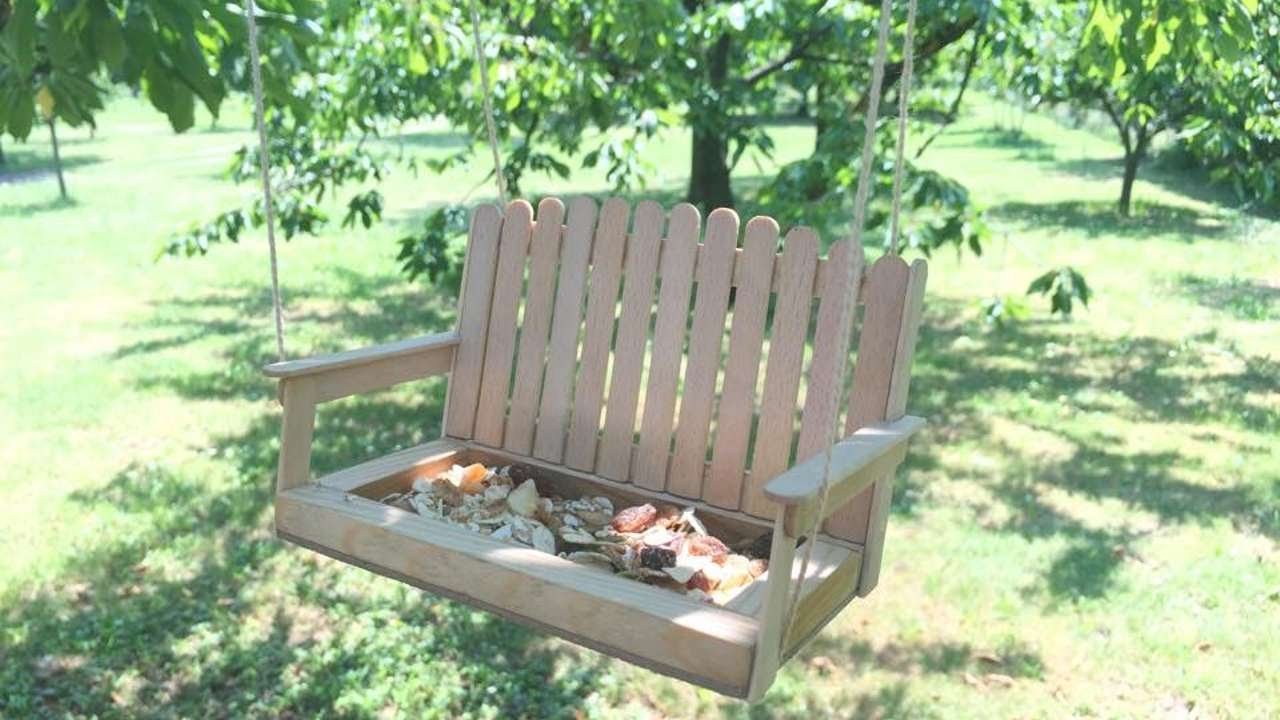 How To Create A Pretty Swing Bench Birds Feeder - DIY Crafts Tutorial - Guidecentral