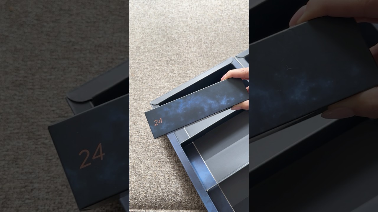 Türchen 24 - AMORELIE Adventskalender „Das Original“ 2025 Unboxing ✨ 