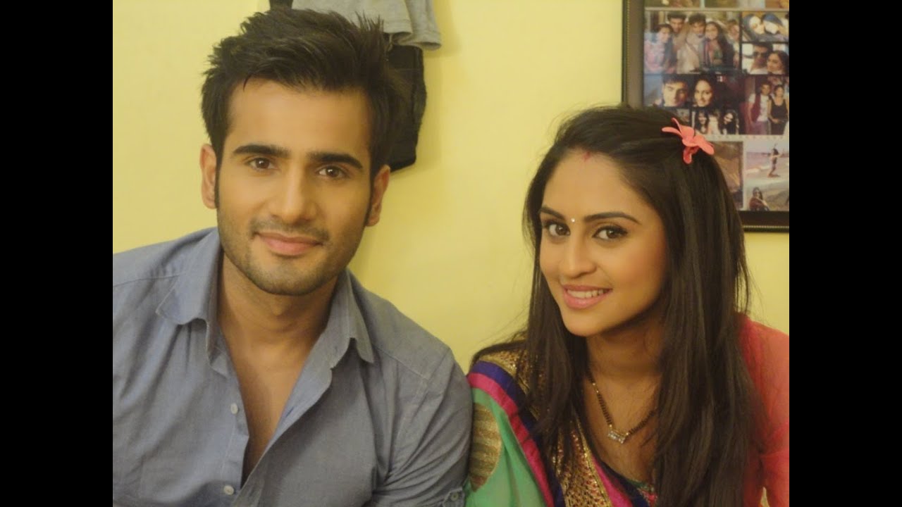 Karan Tacker & Krystal Dsouza aka Viren & Jeevika - Valentine Special Interview