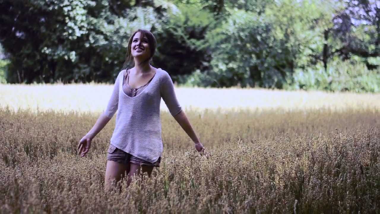 Clara Louise - Alles Was Mir Bleibt (Offical Video)