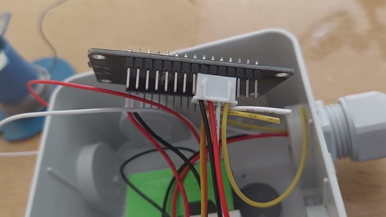 Feinstaub messen mit dem Sensirion SPS30 und der sensor.community firmware