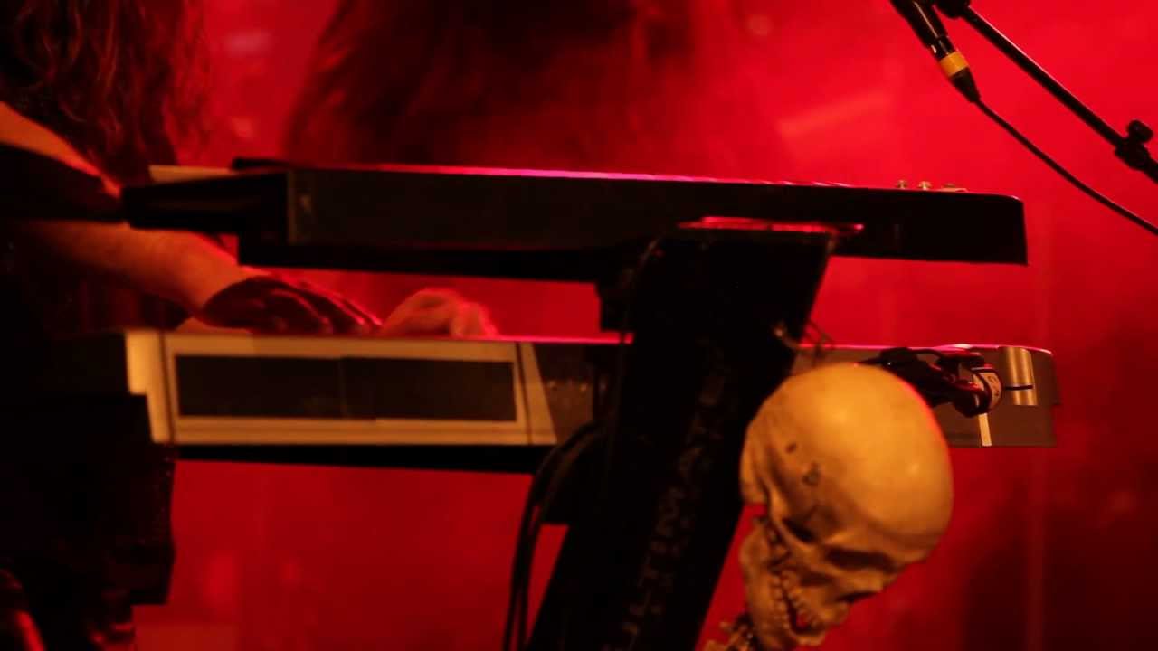 Carach Angren - The carriage wheel murder (live in LVC Leiden 16-03-2013)