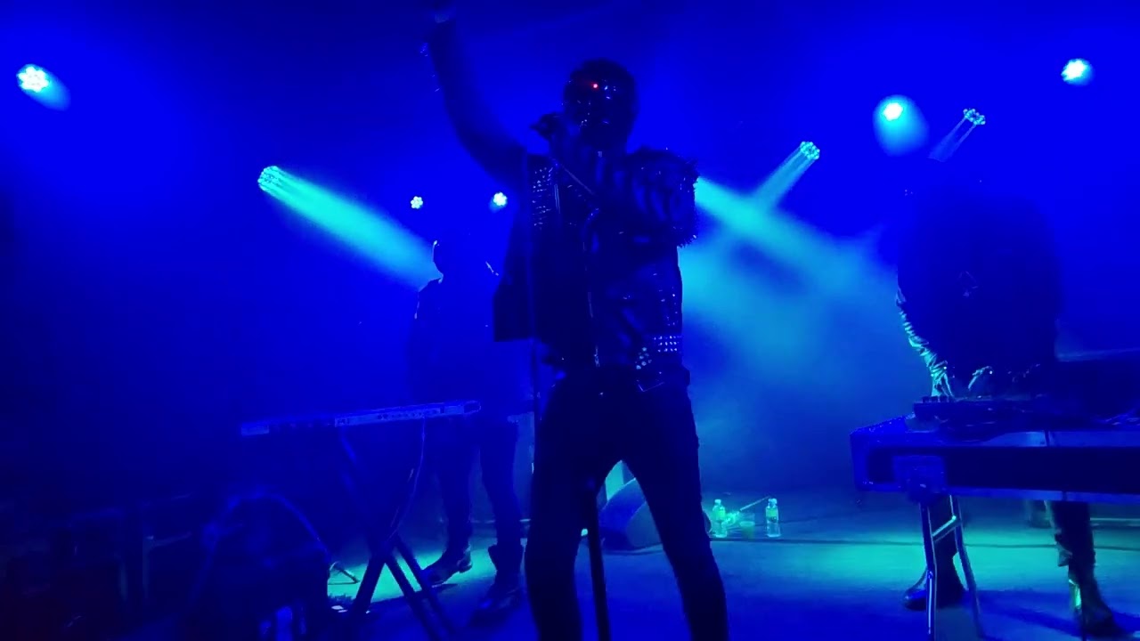 Priest – A Signal in the Noise (Live in Seattle 10/27/22)