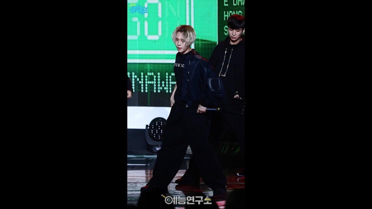 [예능연구소 직캠] 펜타곤 RUNAWAY 이던 Focused @쇼!음악중심_20171202 RUNAWAY PENTAGON E'DAWN
