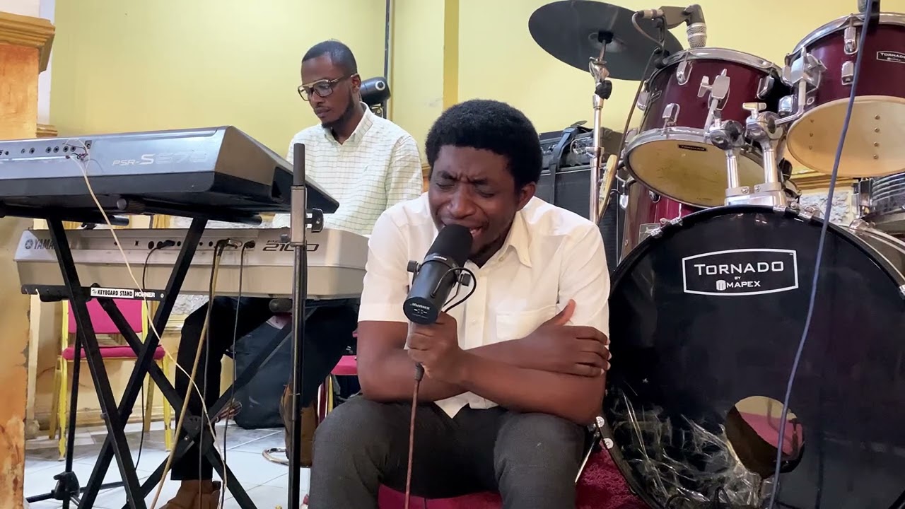 CHANT DE DE MON CŒUR BY FRÈRE TOFLA MVEMBA ( SOKI NA ZUI NGOLU MOÏSE, MA GRANDE PRIÈRE, MON JÉSUS )