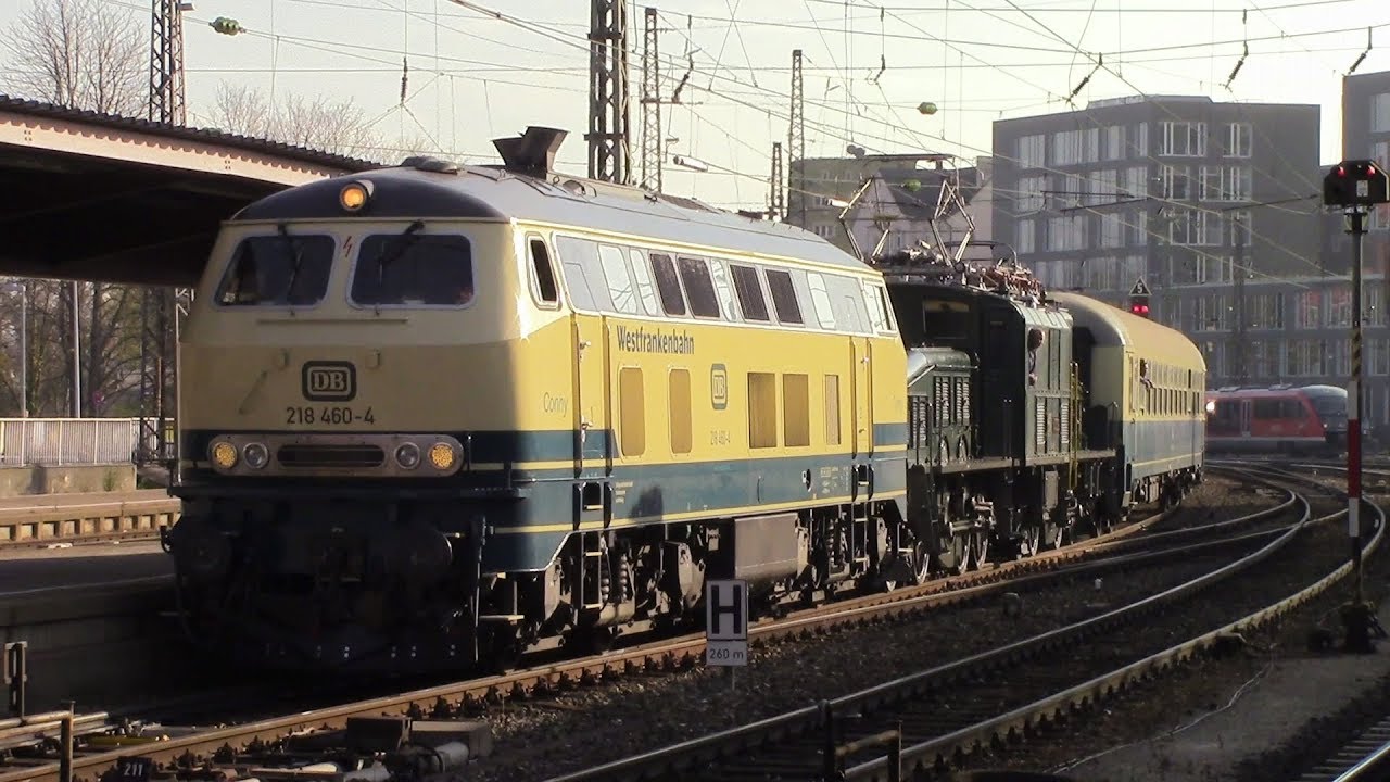 Conny schleppt Krokodil: SBB Krokodil Ce 6/8 III 14305 auf &Uuml;berf&uuml;hrung mit Br 218 460 und Br 140 423