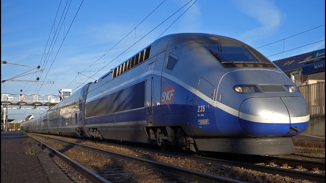 TGV, Intercités, TER et Transilien en gare de Mantes-la-Jolie