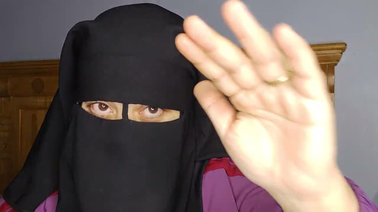 خالتي وولدها ضحكوا علي وخلوني ضحكه 😭 كيجيو من اوروبا كايديرواني خدامه ما مزوجه ما مطلقه 🙆