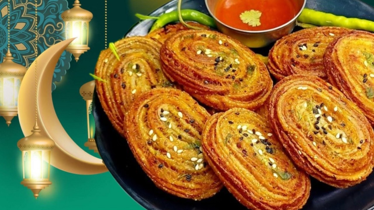 Ramzan Special Snacks Recipe  |  इफ्तार के लिए सिर्फ २ उबले आलू से बनाये क्रिस्पी नाश्ता