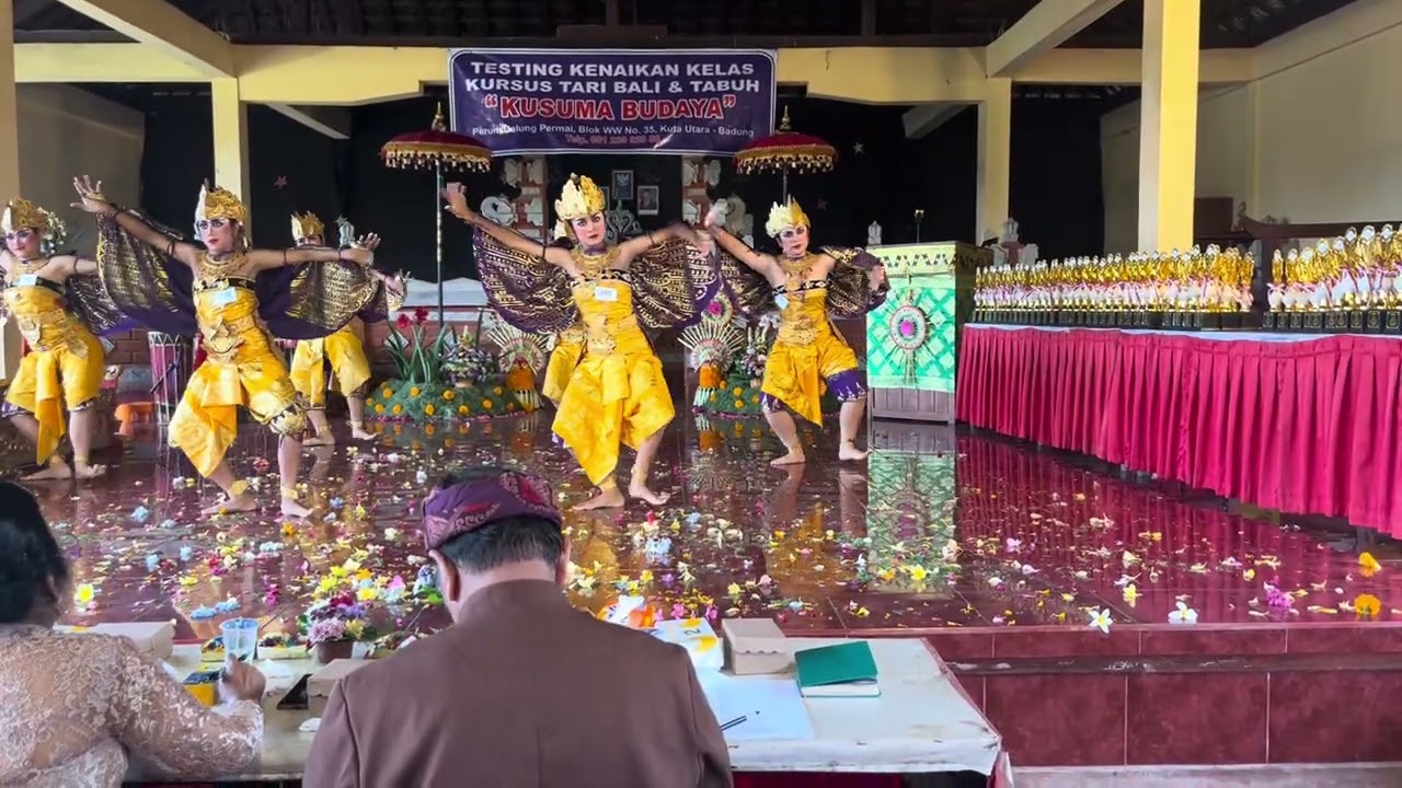 tari manuk rawa kusuma budaya