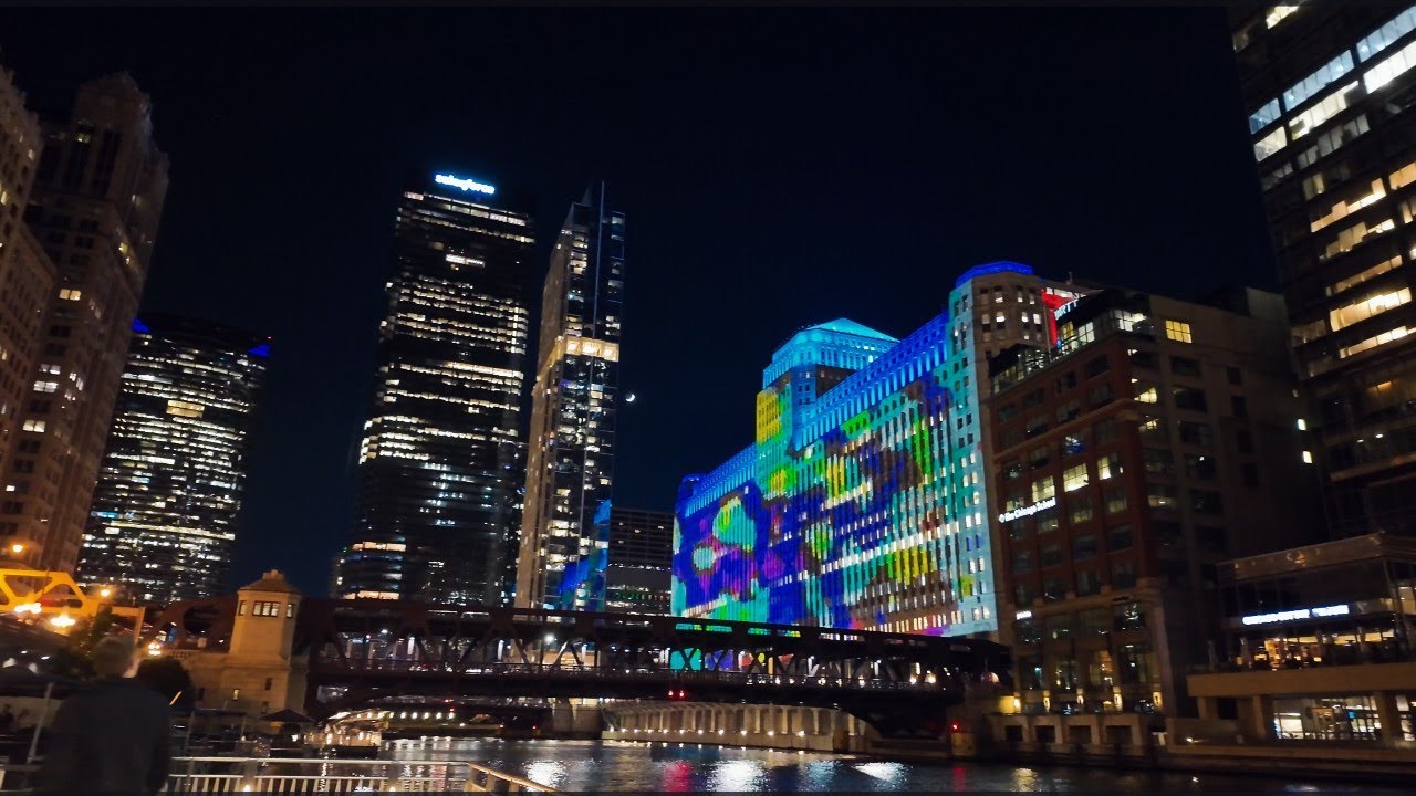 The World's Largest Digital Art Projection: Chicago's Art on the Mart in Downtown Chicago |4K  video