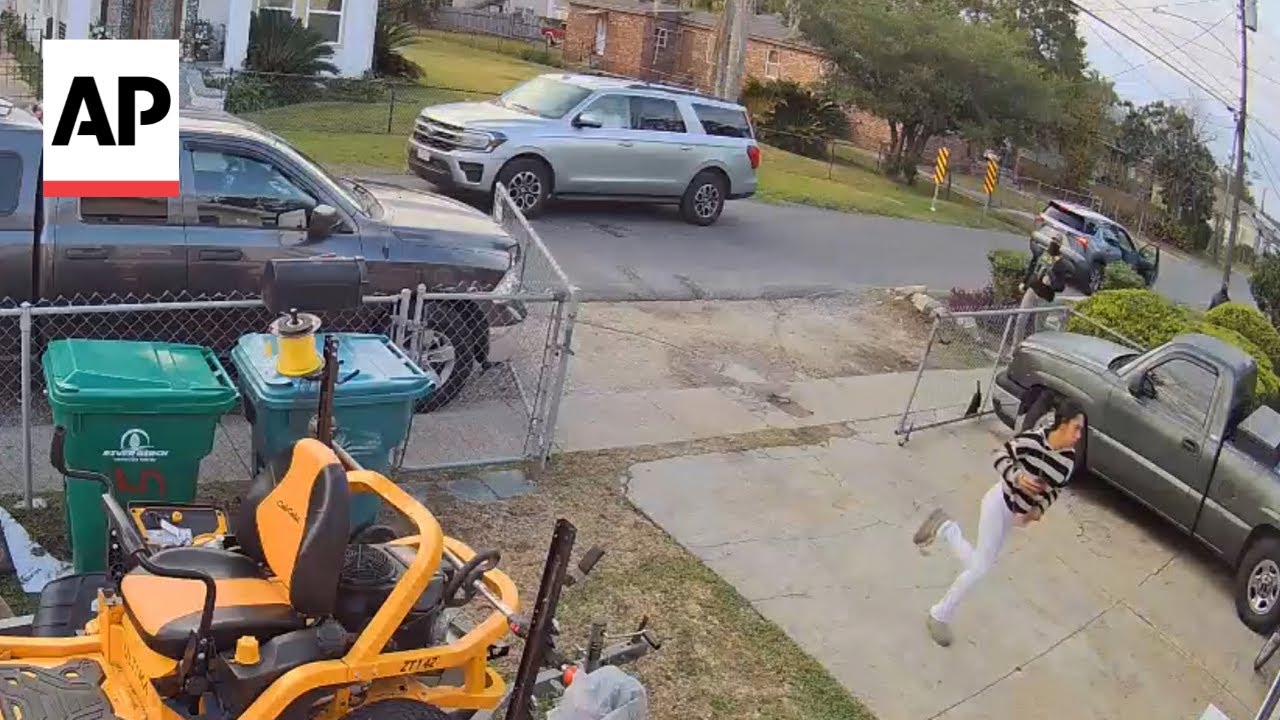 Federal agents chase US citizen back to her home in Louisiana