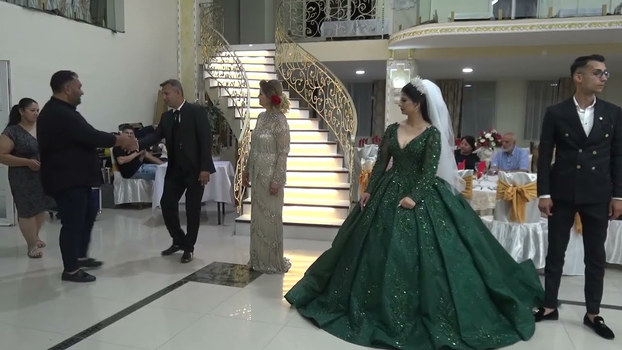 Bijav Manuel & Alima Restorant Part1 26 07 2022 Studio Muce Topaana 4K
