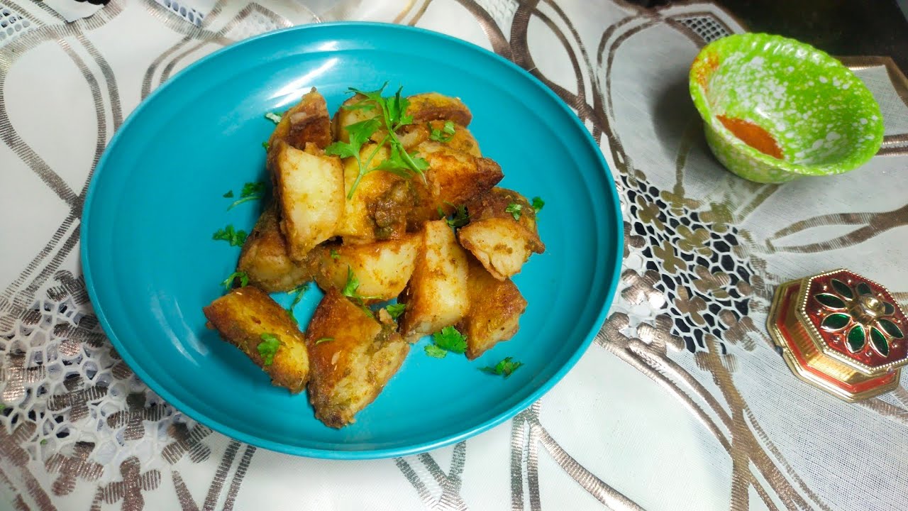 Street style aloo chaat recipe/ how to make chatpata aloo chaat/Delhi style aloo chaat 