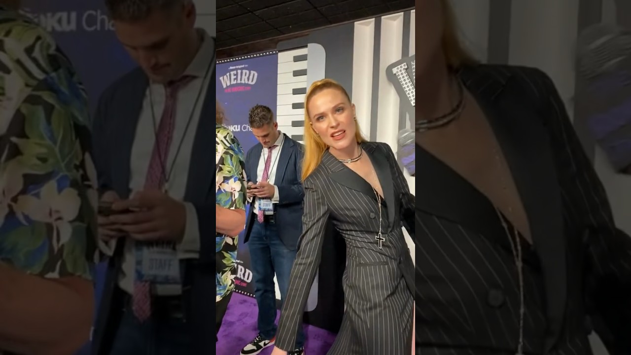 You could say things got weird on the red carpet. #weirdthealyankovicstory #weirdal #evanrachelwood