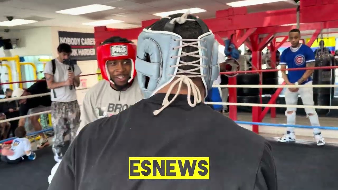 ЧАСТЬ 2 - НАСТОЯЩИЙ СПАРРИНГ: Кейшон Дэвис против Дина Великого - ESNEWS BOXING