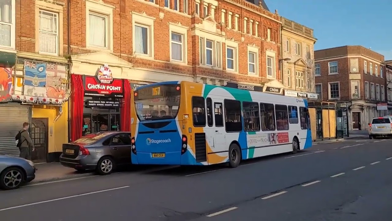buses and birds in Exmouth filmed on: 21/10/2024