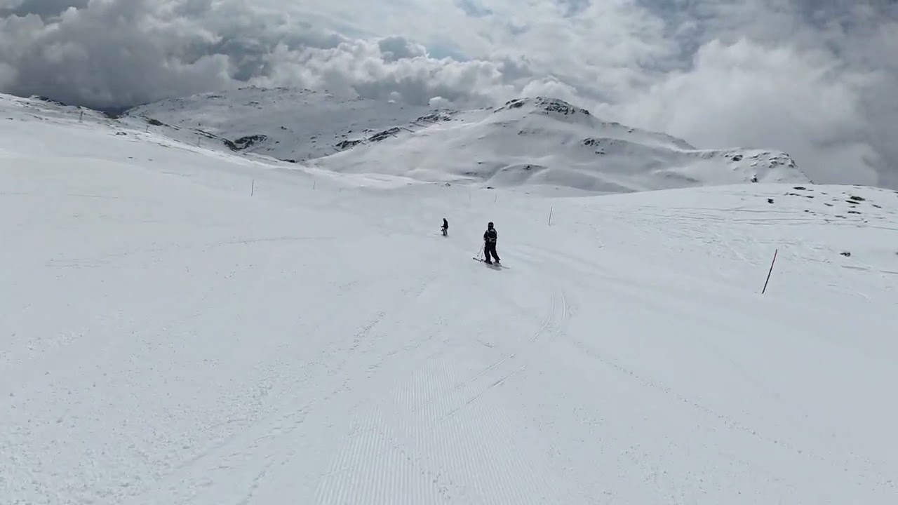 Spring skiing LAAX - blue piste 31, Vorab - Fuorcla