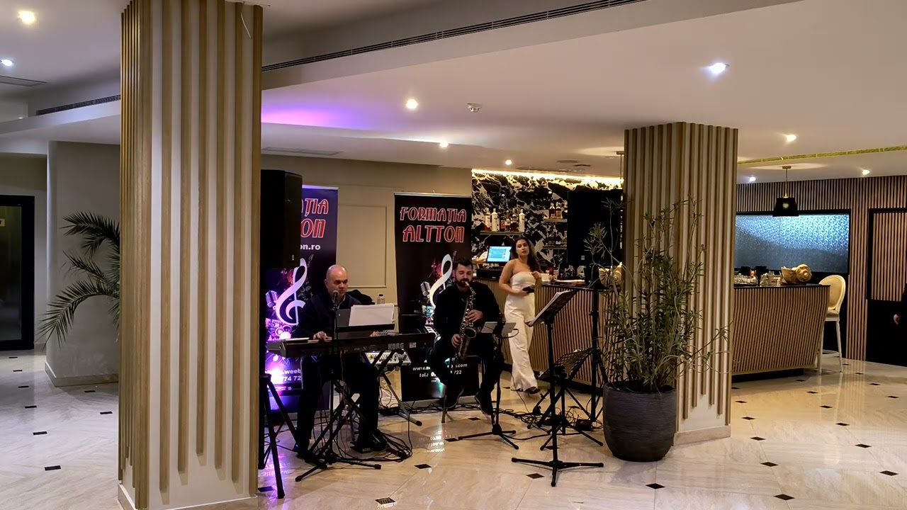 Formatia AltTon - Saxofon sollo