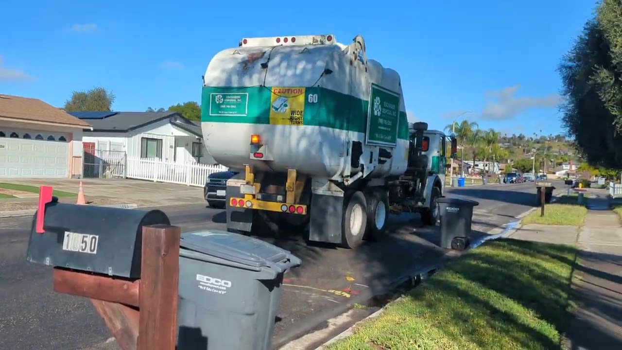 EDCO'S one of the LAST remaining Diesel Heil Rapid Raúl Garbage Truck in the Green & White Livery!
