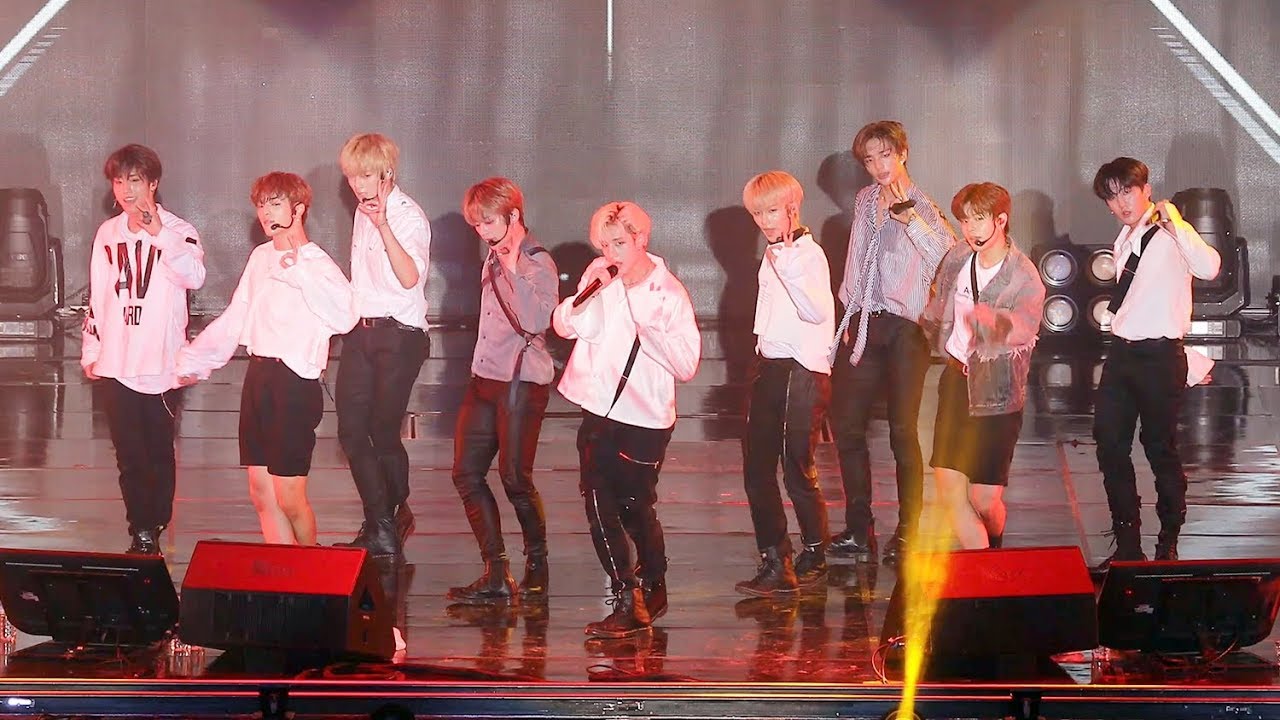 190811 Stray Kids - MIROH (스트레이키즈 미로) [Lotte Family Festival] 4K 직캠 by 비몽