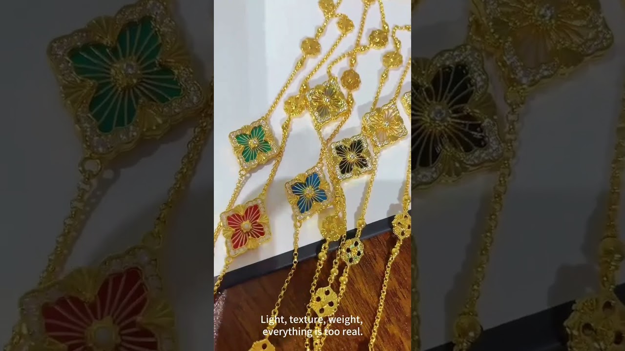 Brillantezza, texture, peso&hellip; ogni dettaglio &egrave; troppo realistico!#JewelryBusiness