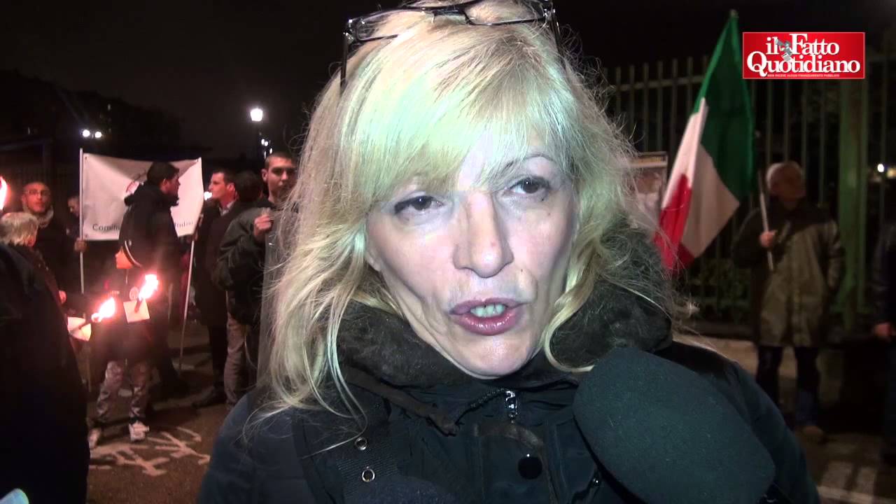 Torino, comitati di quartiere contro i rom: 
