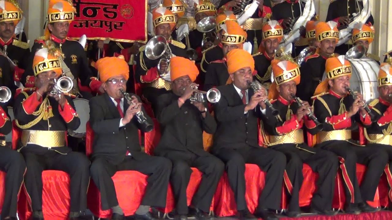 Chand Si Mehbooba by Hindu Jea Band, Jaipur