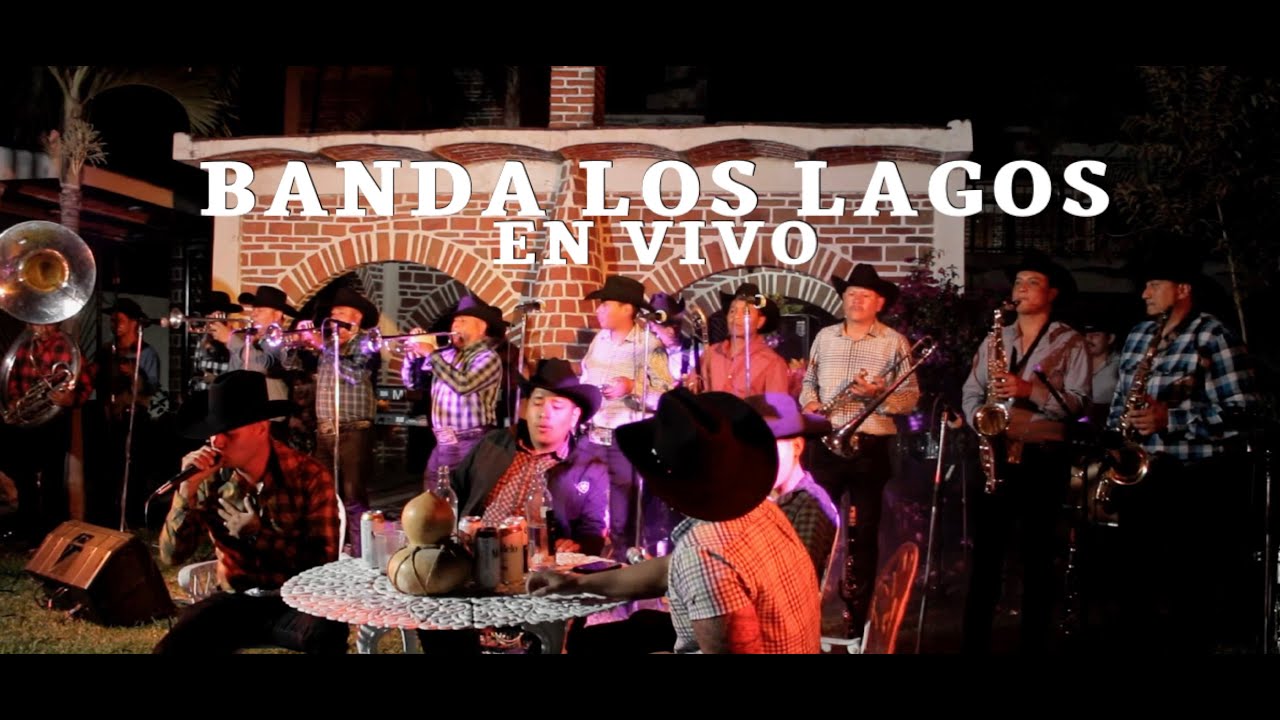 Banda Los Lagos desde San Juan Tecomatlan Jalisco en vivo (Carino Santo,    Rica y Apretadita)