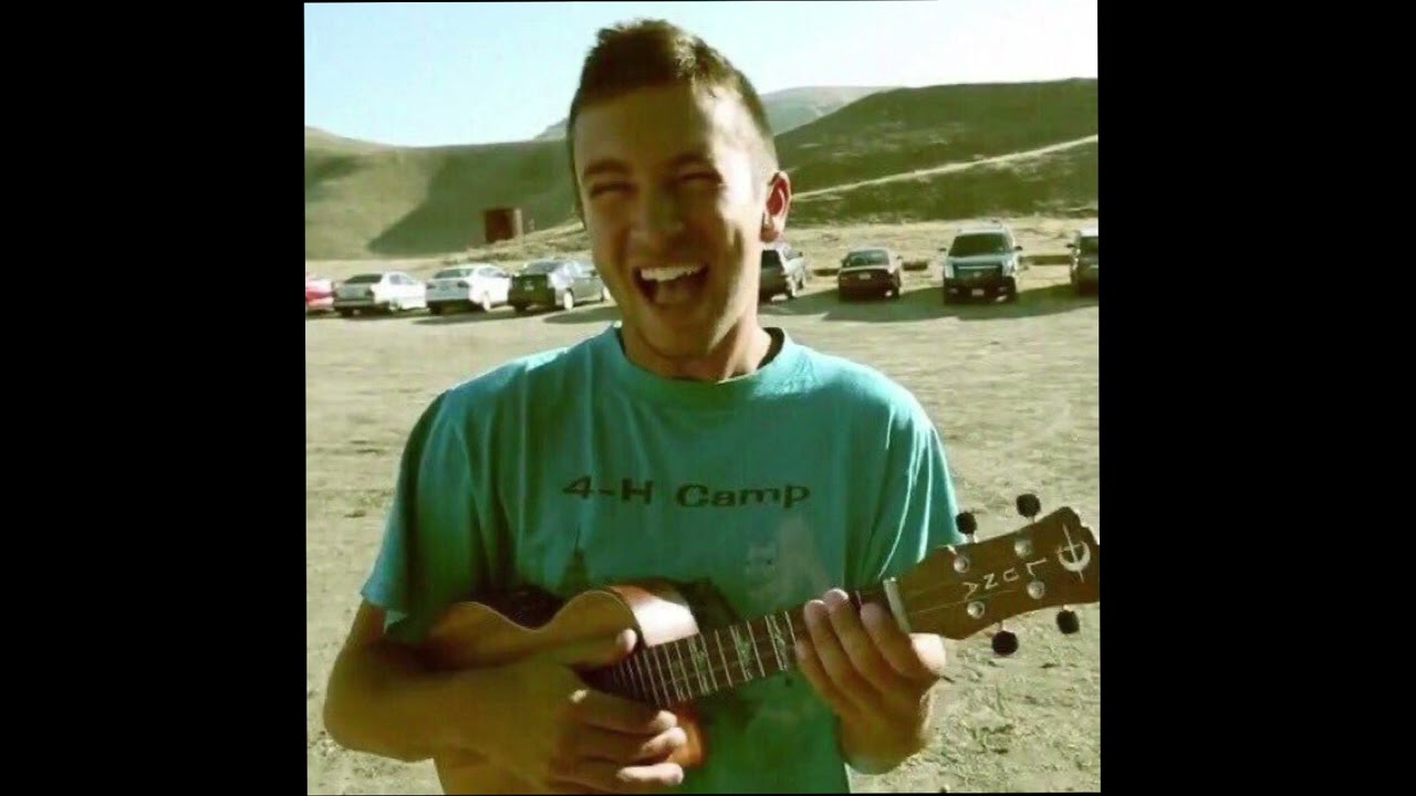 Lovely - Twenty one pilots (sped up)
