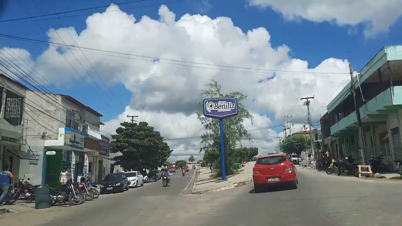 MOMBAÇA CEARÁ CENTRO DA CIDADE E SEU TRÂNSITO