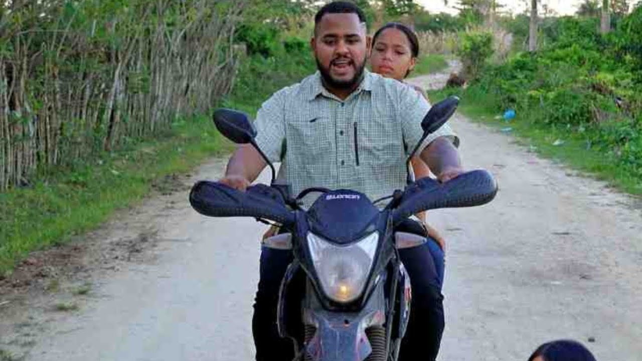 Madre confiada mando su hija con el vecino nuevo sin saber lo que este iba hacer