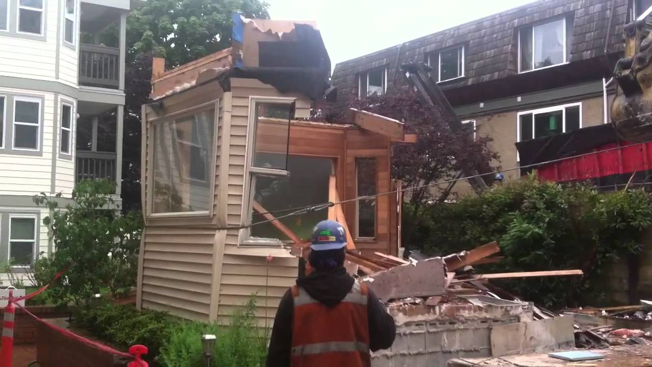 Victorian Cabana Demolition