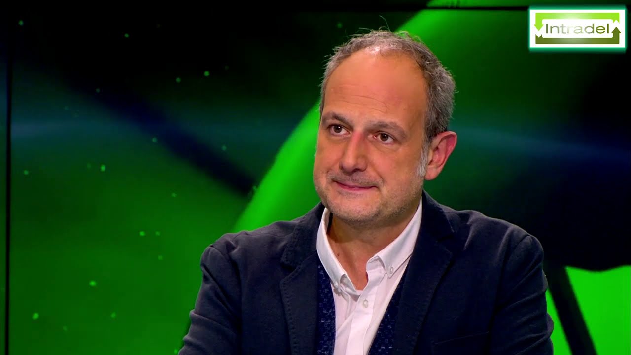 Pr&eacute;sentation des collectes en conteneurs &agrave; puce d'Intradel
