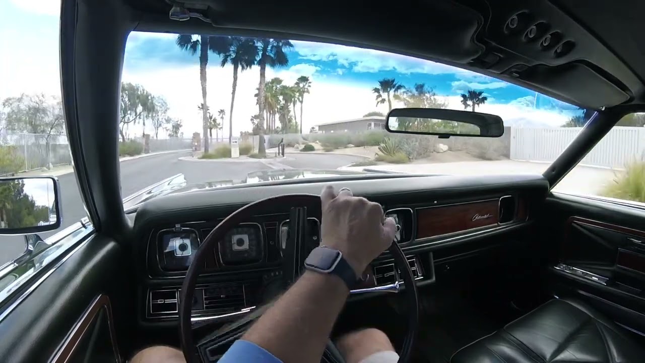 1971 Lincoln Continental Mark III Short Drive