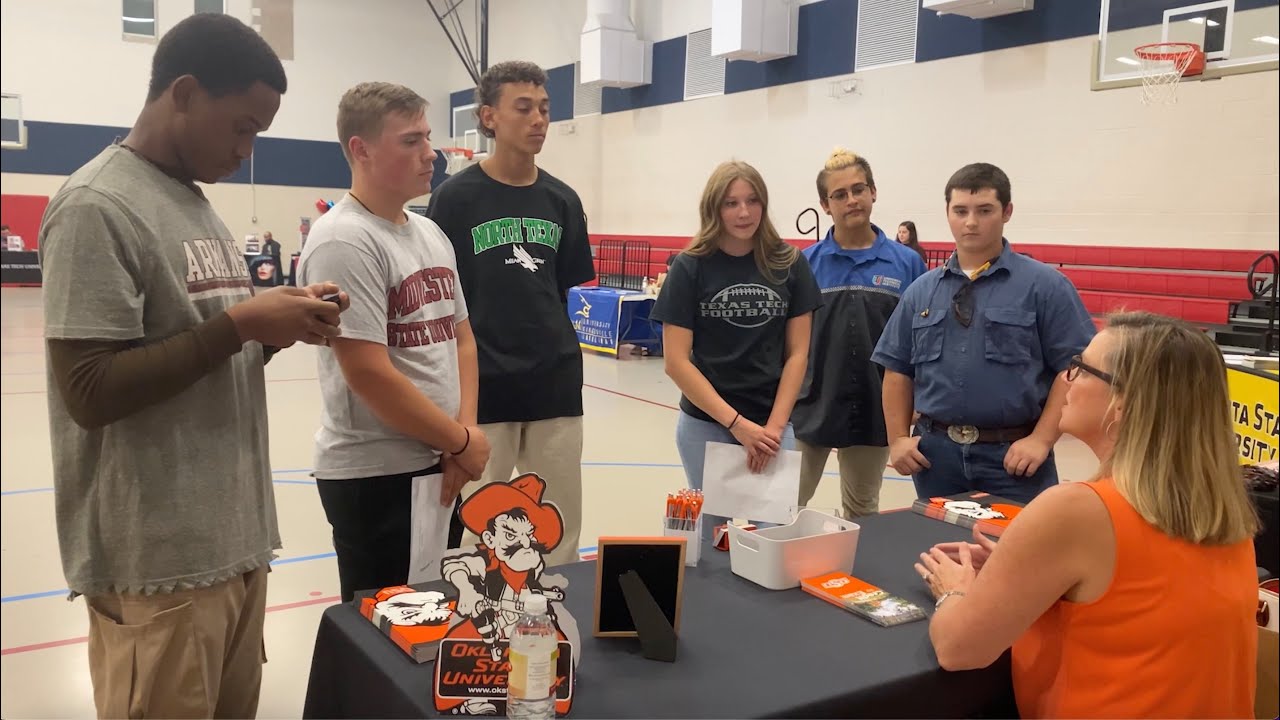 Aubrey ISD School Day College Fair