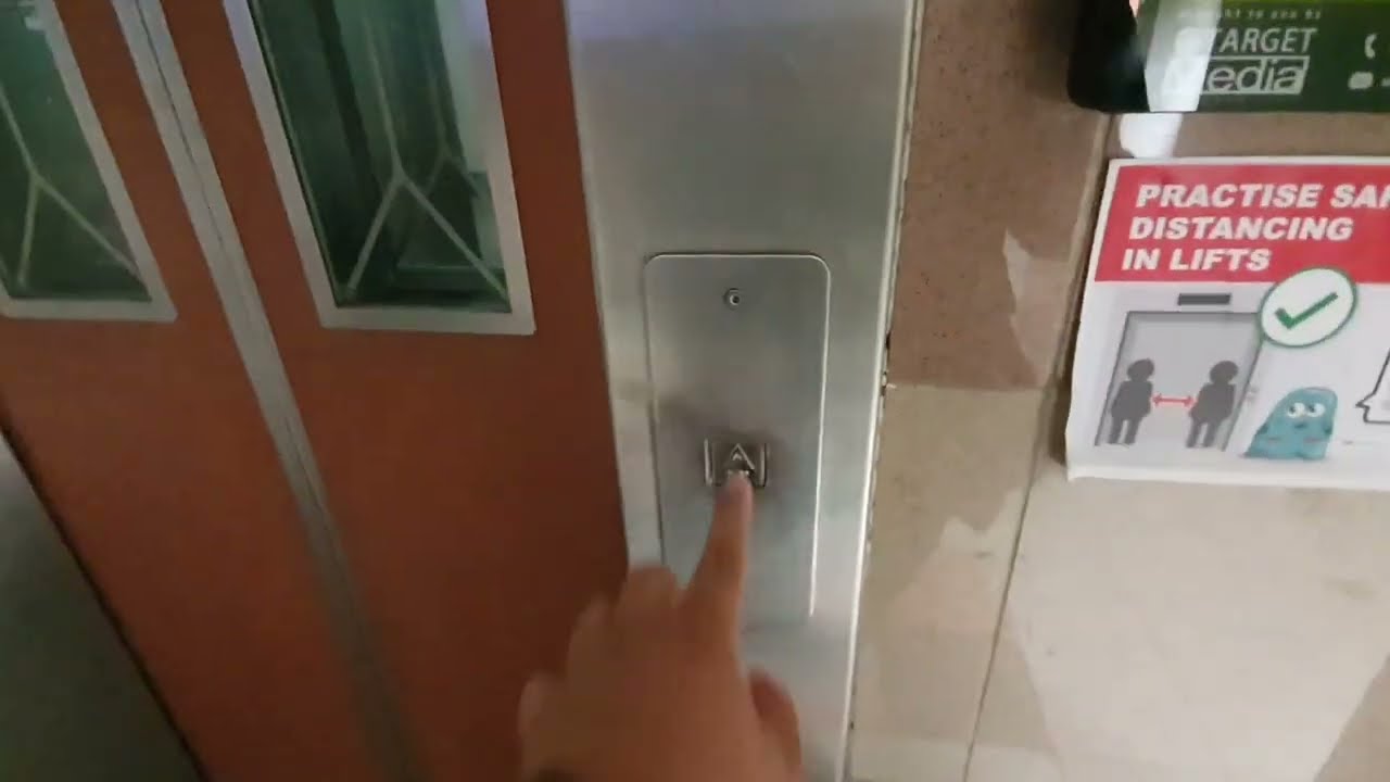 Block 161 Hougang Residential HDB - 1996 Dong Yang Elevators