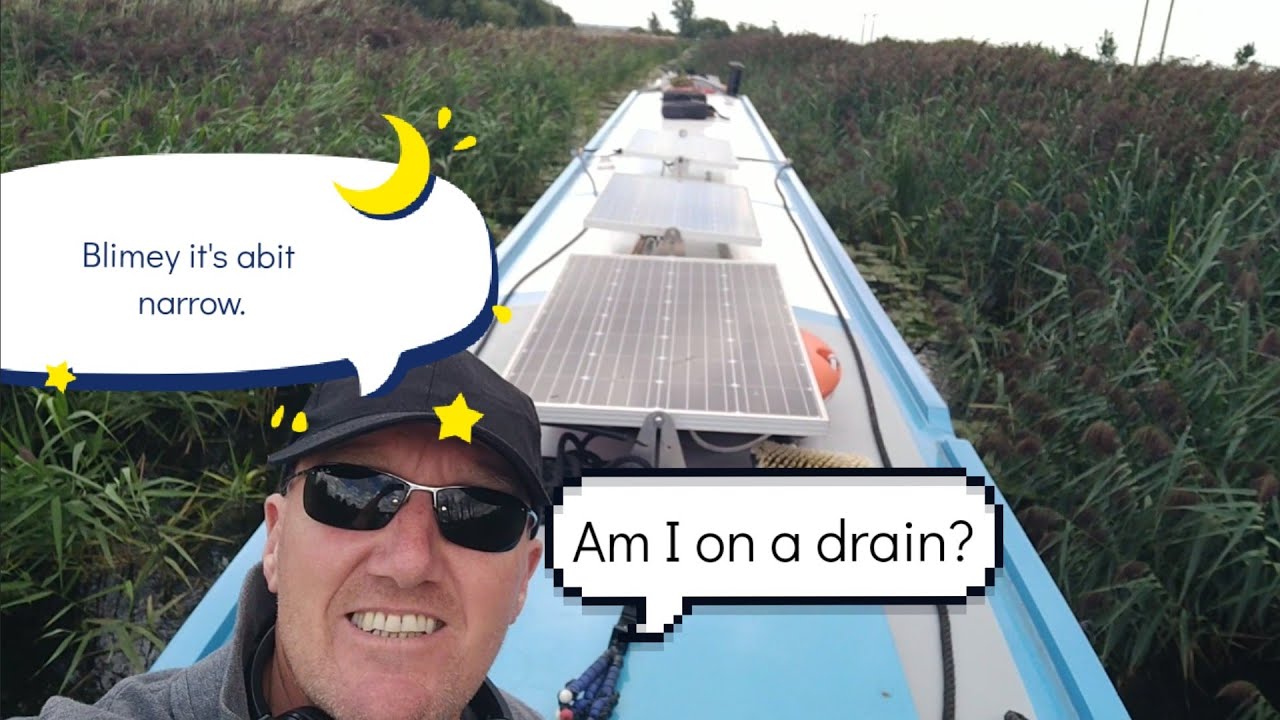 Wow! can a narrowboat really fit down here? Burwell lode. Great Ouse navigation.#393