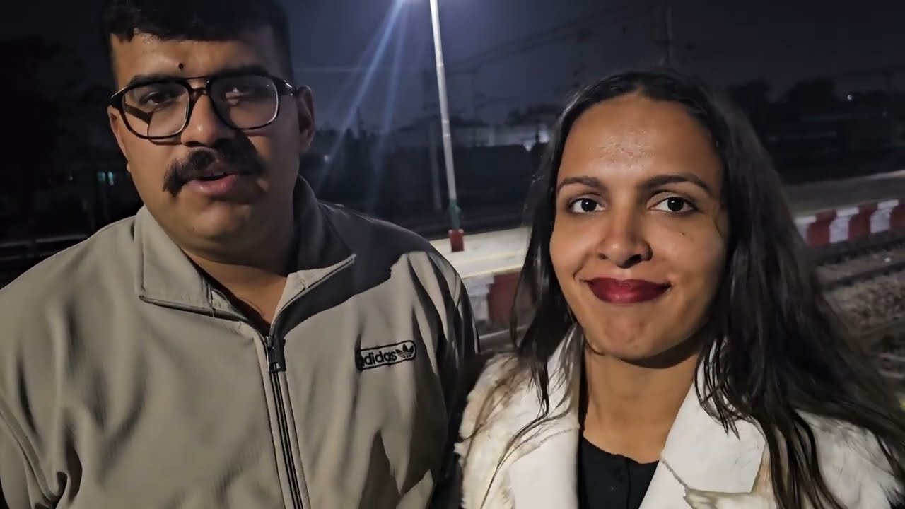 Panipat to Prayagraj by train🚉.....Deshwal family 1st vlog 