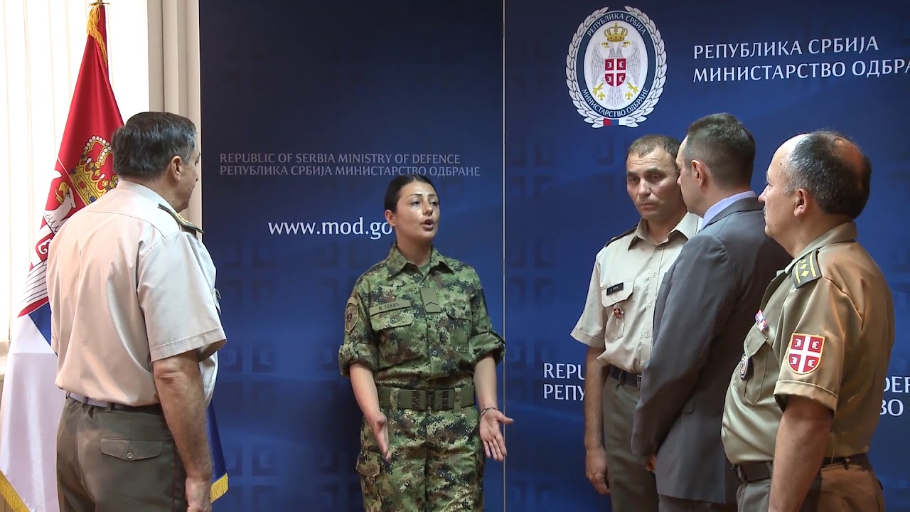 Ministar Vulin i general Diković primili razvodnika Milicu Djekic